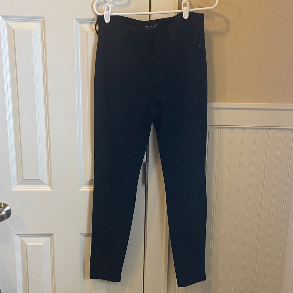 Liverpool Women's Classic Black Jeggings